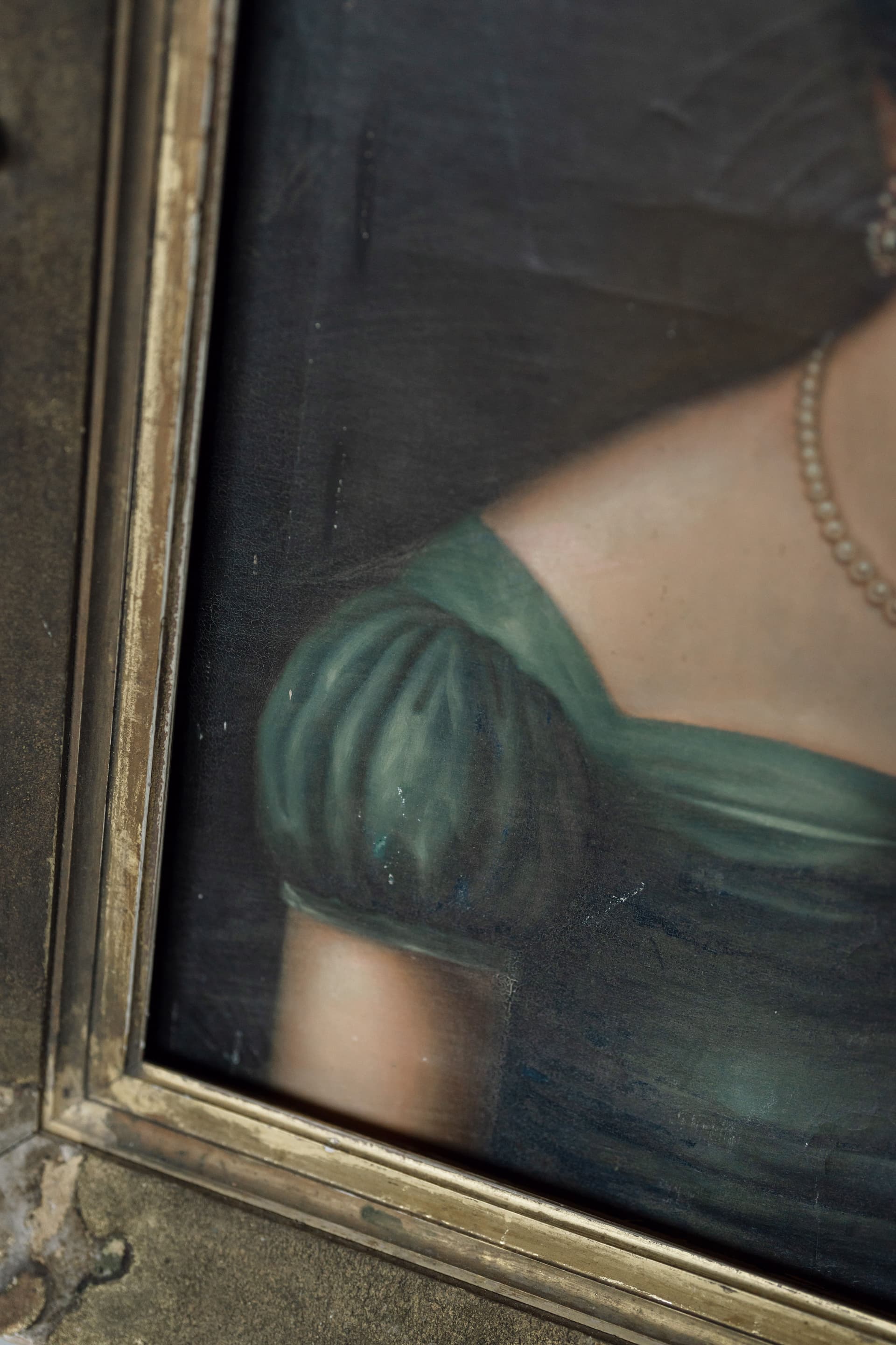 An Original Oil Painting of a Parisian Countess C1800's